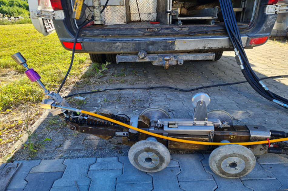 Streicher Kanalsysteme Streicher Kanalsysteme Fahrzeug mit Kanalroboter